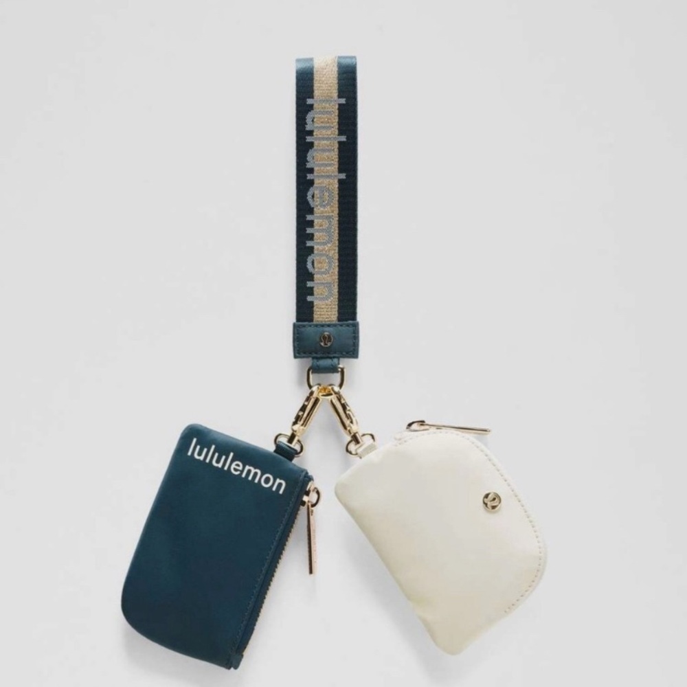 NWT - Lululemon Dual Pouch Wristlet Wallet